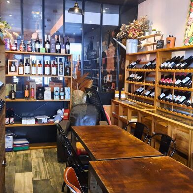 Commerce  470000 €