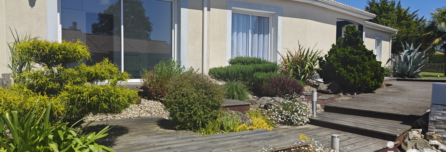 Maison 8 Pièces 155 m² à vendre à L'Absie (79240)