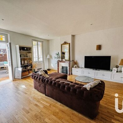 Maison 5 pièces 299900 €