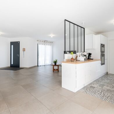 Maison 4 pièces 280000 €