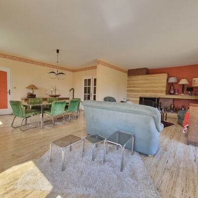 Maison 5 pièces 249900 €