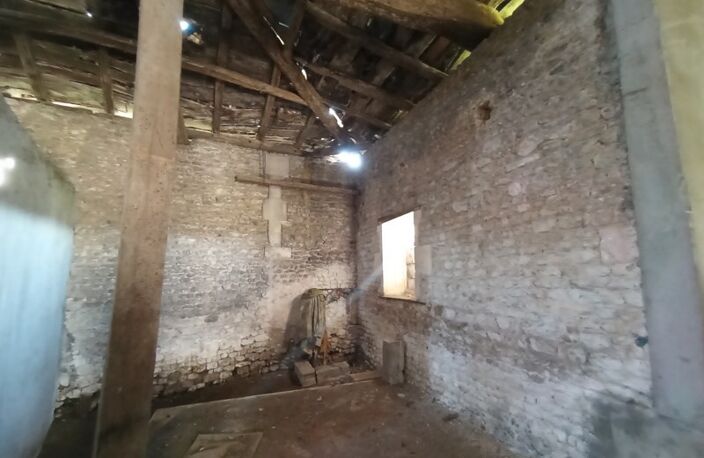 Grange de 1 pièces principales — photo 3