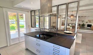 Maison 10 Pièces 270 m² à vendre à Saint-Rémy-de-Provence (13210)