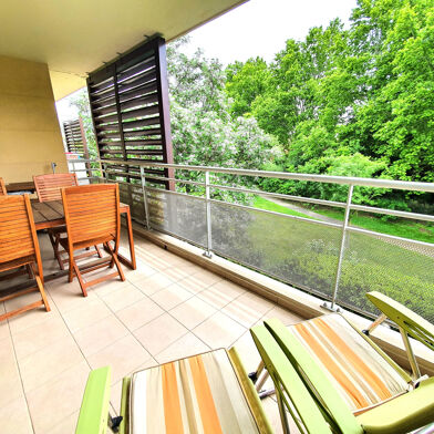 Appartement 3 pièces 242000 €