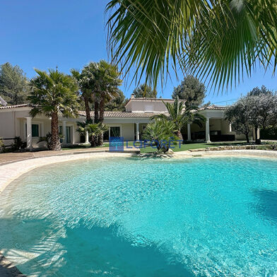 Maison 7 pièces 1360000 €