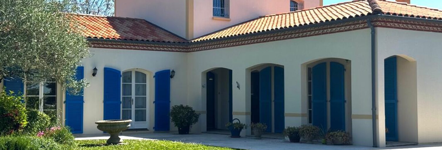 Maison 7 Pièces 203 m² à vendre à Les Gonds (17100)