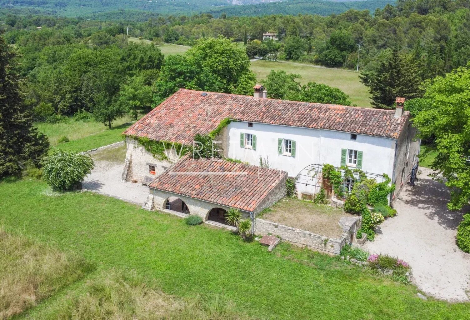 Bastide avec maison d'amis - Tourrettes — photo 1