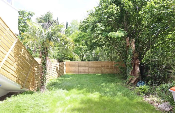 JARDIN DES PLANTES / BUSCA - GRAND T3 NEUF AVEC JARDIN — photo 2