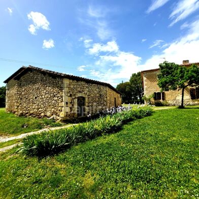 Maison 8 pièces 305000 €