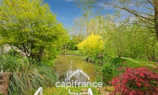 Maison  3200 m² à vendre à Saint-Quentin (02100)