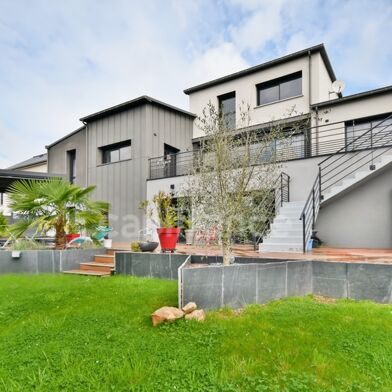 Maison 6 pièces 750000 €