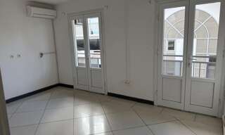 Bureau  77 m² à louer à Saint-Denis (97400)