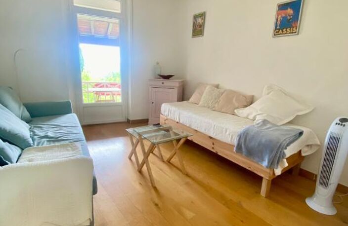 Appartement avec terrasse et vue mer — photo 2
