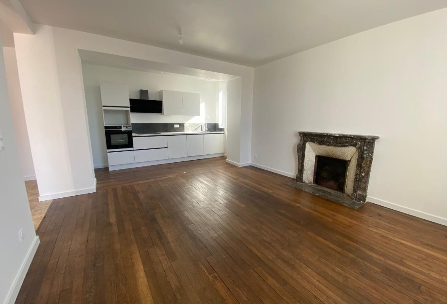 Appartement rénové F3 de 71,59m² - Jardin privatif de 200 m²- Garage — photo 1
