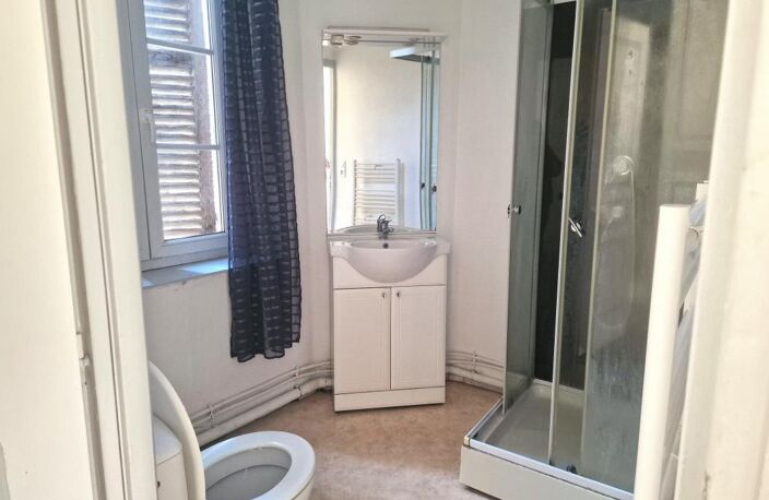 Appartement À Louer — photo 4