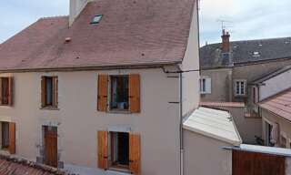 Maison 5 Pièces 180 m² à vendre à Le Veurdre (03320)