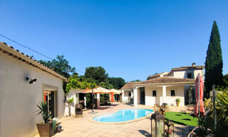 Maison 7 Pièces 287 m² à vendre à Pernes-les-Fontaines (84210)