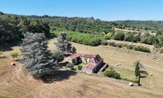 Maison 13 Pièces 270 m² à vendre à Le Buisson-de-Cadouin (24480)