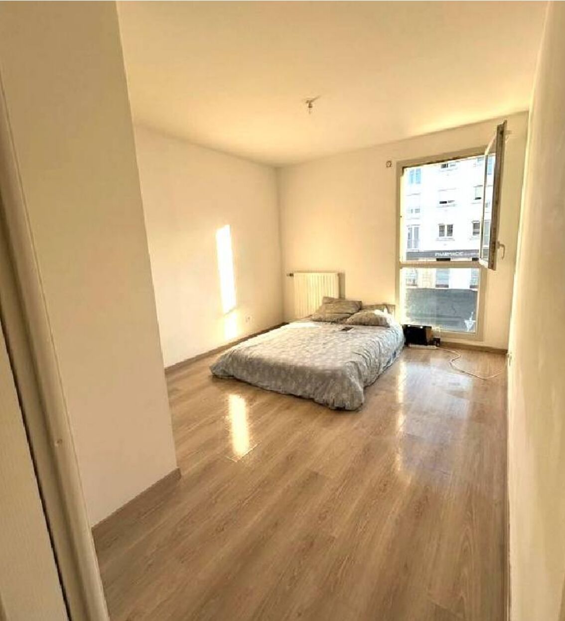 Location T2 42 m² à Meyzieu 840 ¤ CC /mois