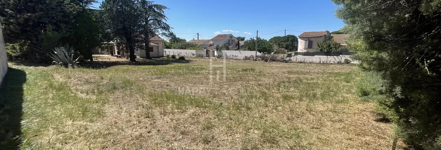 Terrain  460 m² à vendre à Fontvieille (13990)
