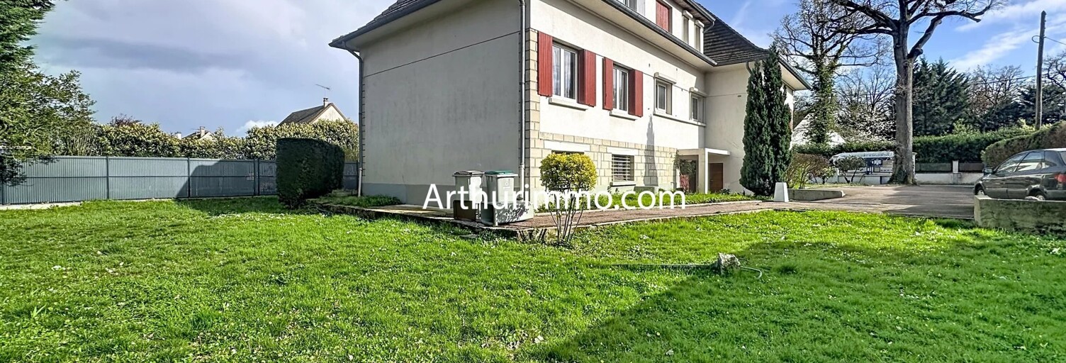 Maison 10 Pièces 220 m² à vendre à Villecresnes (94440)