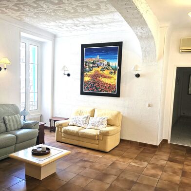 Appartement 4 pièces 385000 €