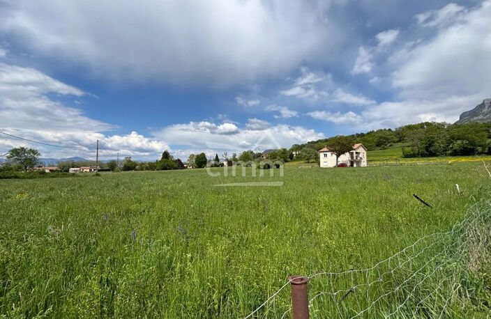 Terrain constructible 1000 m² plat à SISTERON — photo 2