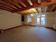 MAISON EN PIERRES, TROIS CHAMBRES, JARDIN, DEUX GARAGES — photo 4