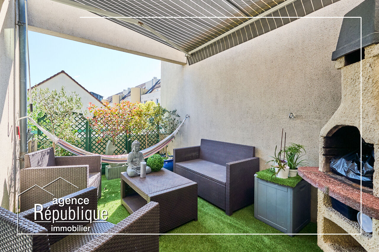 A vendre T4 duplex port du canal