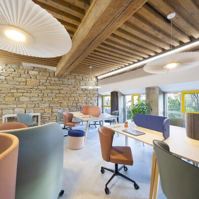 Bureau 3 pièces 300 €