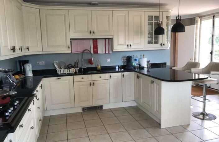 Vente maison 8 pièces 323 m² Ozolles (71120) — photo 5