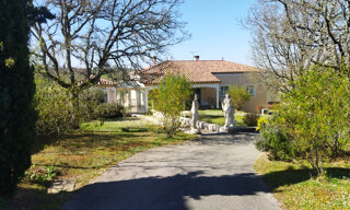 Maison 8 Pièces 217 m² à vendre à Cahors (46000)