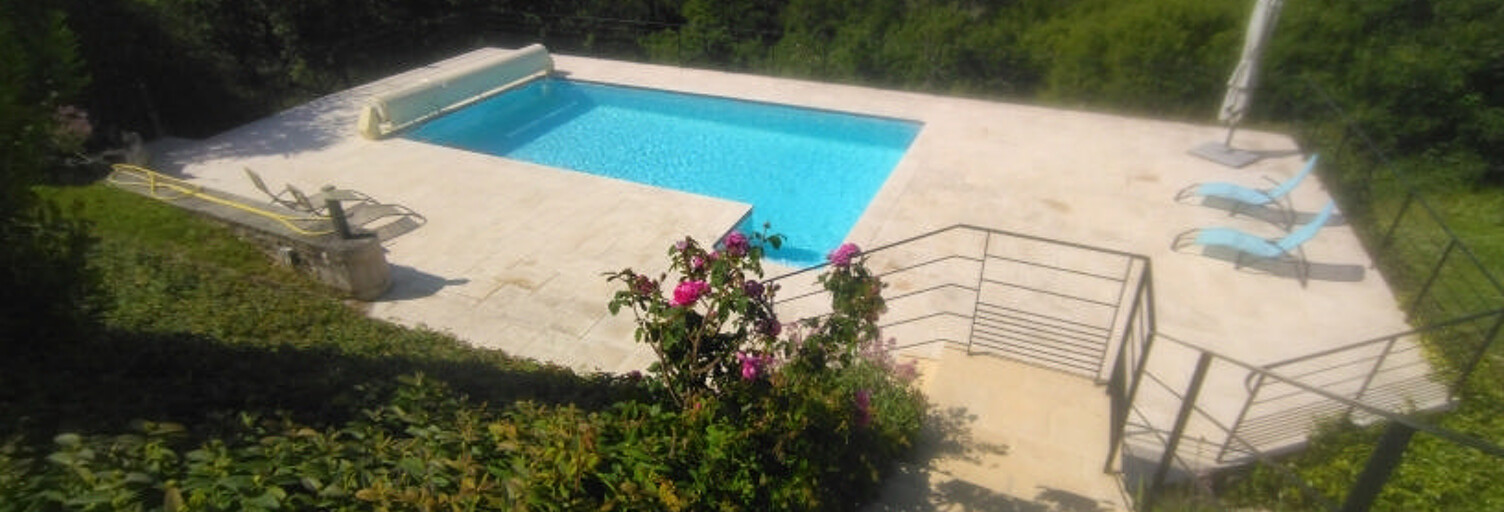 Maison 8 Pièces 217 m² à vendre à Cahors (46000)