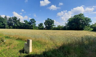 Terrain  5000 m² à vendre à Lanuéjouls (12350)