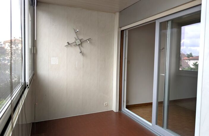 T3 — photo 3