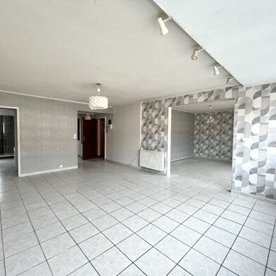Appartement 4 pièces 137000 €