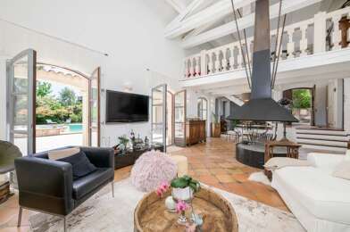 Maison 5 pièces 879000 €