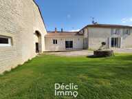 Maison en pierres avec dépendances — photo 3