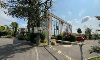 Bureau  150 m² à louer à Vitrolles (13127)