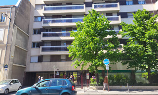 Garage  17 m² à louer à Paris 15 (75015)