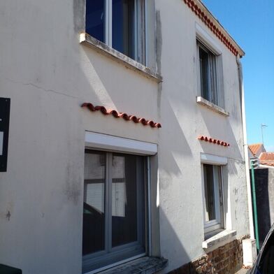 Maison 4 pièces 180200 €