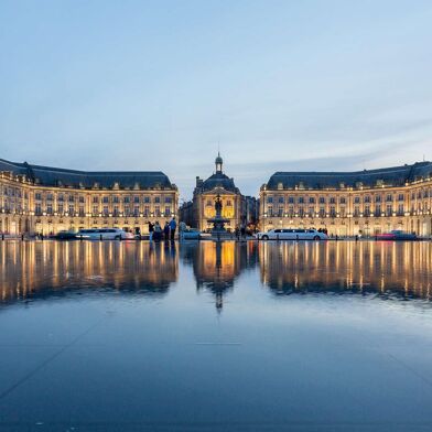 Commerce  619000 €