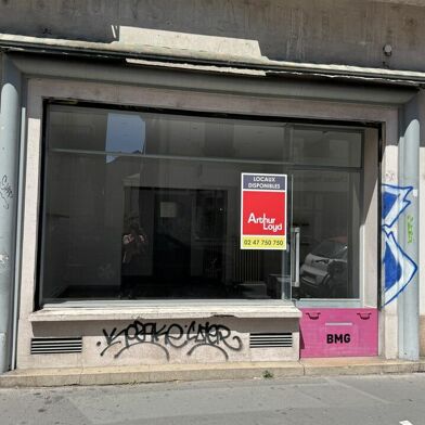 Commerce  850 €
