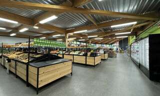 Commerce  314 m² à louer à Saint-Cyr-sur-Loire (37540)