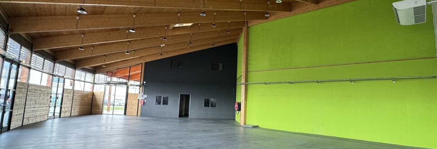 Commerce  314 m² à louer à Saint-Cyr-sur-Loire (37540)