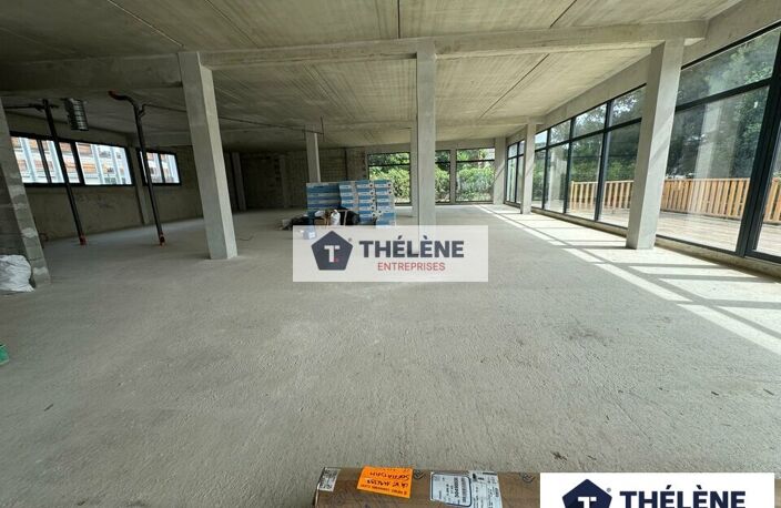 LOCAL COMMERCIAL à LOUER — photo 2