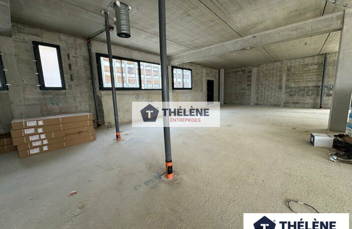 LOCAL COMMERCIAL à LOUER — photo 4