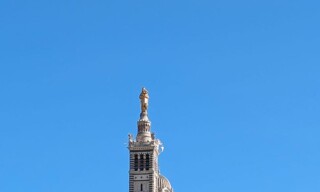 Appartement 4 Pièces 95 m² à louer à Marseille 7 (13007)