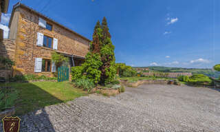 Maison 6 Pièces 240 m² à vendre à Sainte-Paule (69620)