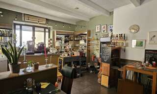 Commerce  280 m² à vendre à Saint-Étienne-des-Sorts (30200)